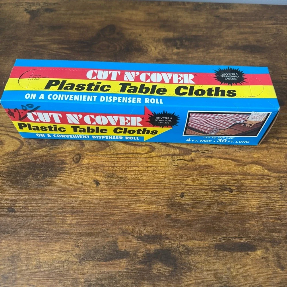 Cut‎ N’ Cover Vintage 1970s Plastic Tablecloth Roll Gingham 4 Ft X 30 Ft NOS
